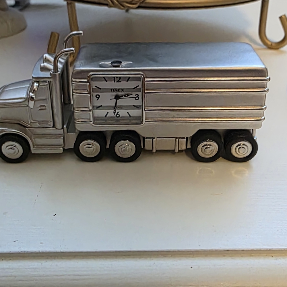Timex Metallic Truck Desk Clock